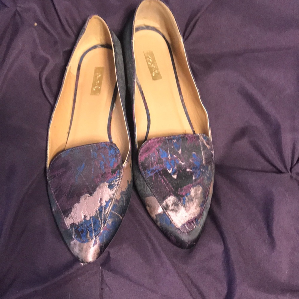Floral flats